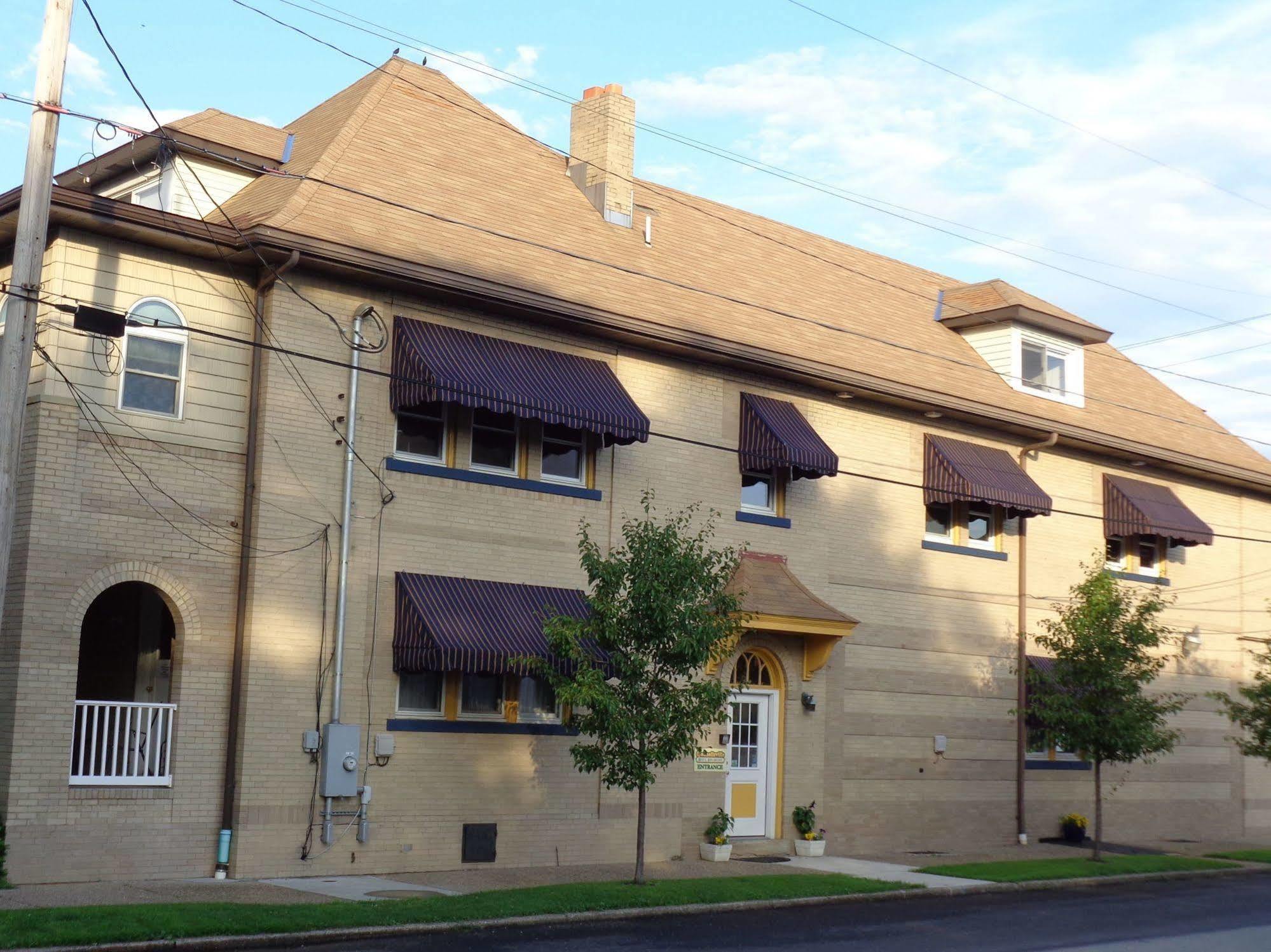 Connellsville Bed And Breakfast Экстерьер фото