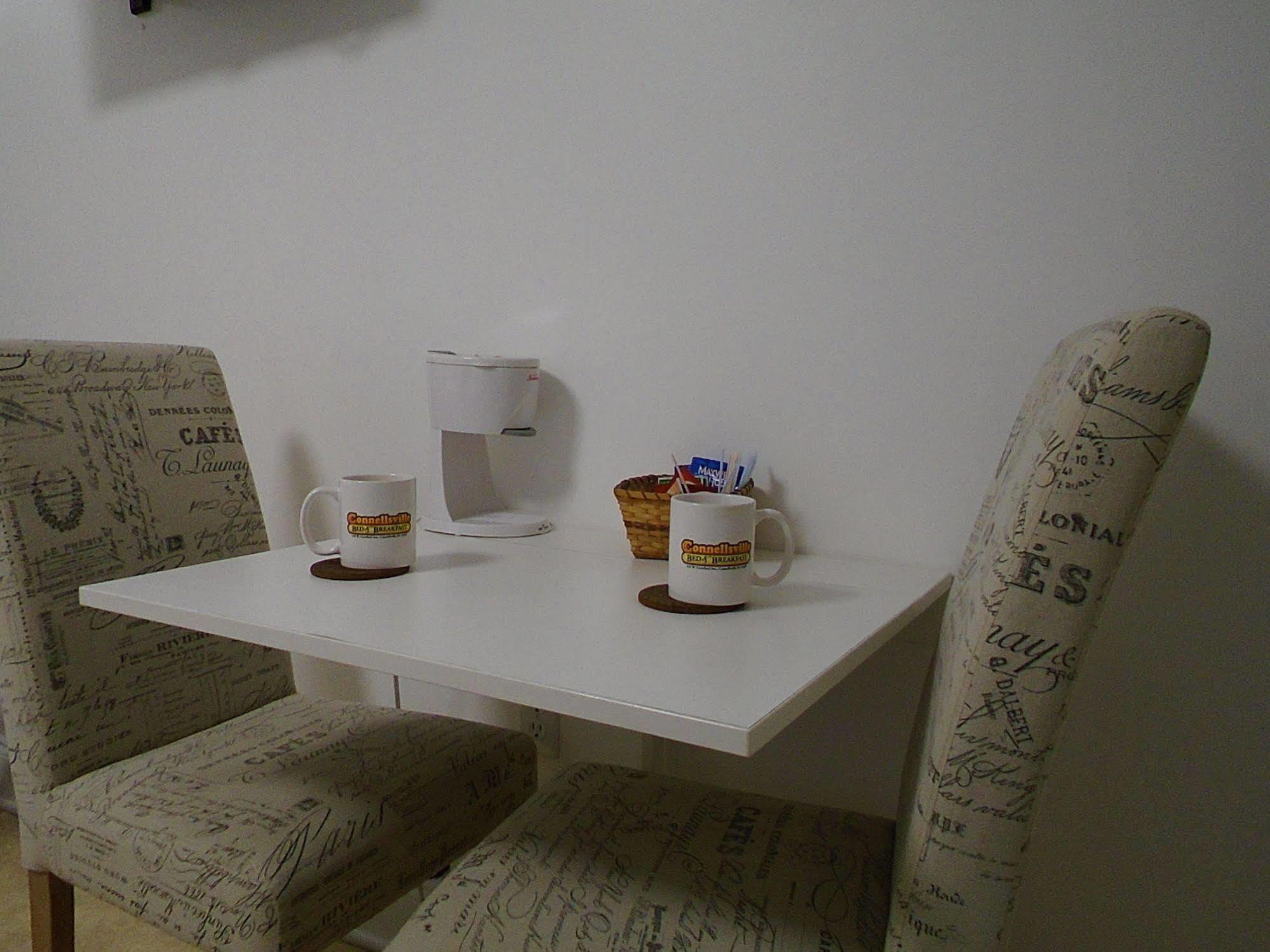 Connellsville Bed And Breakfast Экстерьер фото