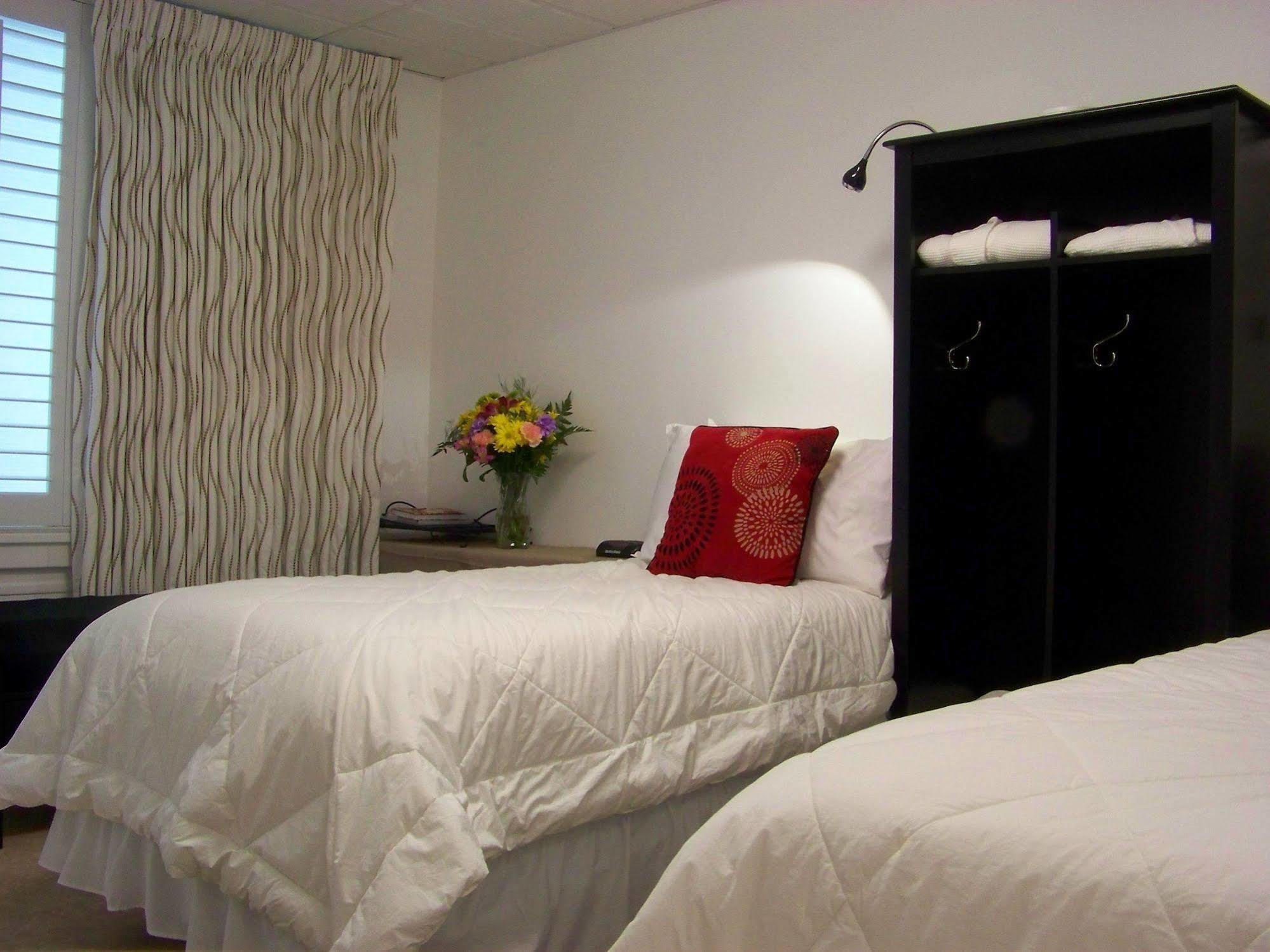Connellsville Bed And Breakfast Экстерьер фото